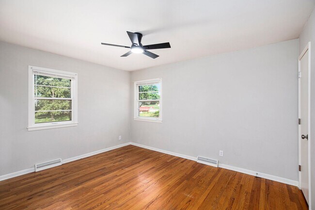 Photo - Move in Special!! Beautiful 3BR/2BA w/ Gar...