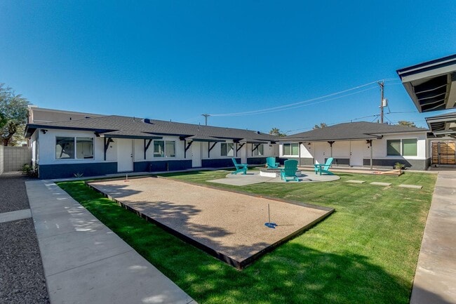 Photo - 2512 E Thomas Rd Unit 1