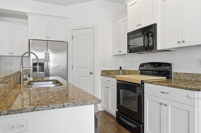 Photo - 1259 SilverCrest Dr
