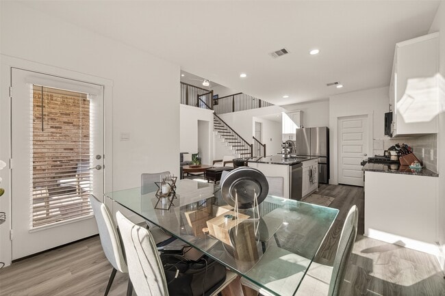 Photo - 3415 Dursley Landing Ct