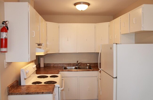 Pasadena Apartments