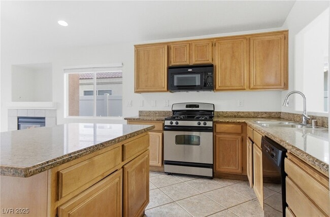 Photo - 6670 Cinnabar Coast Ln