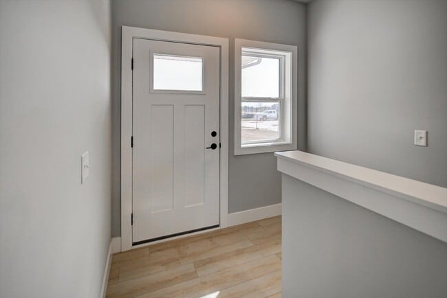 Photo - 2949 Blue Grass Dr