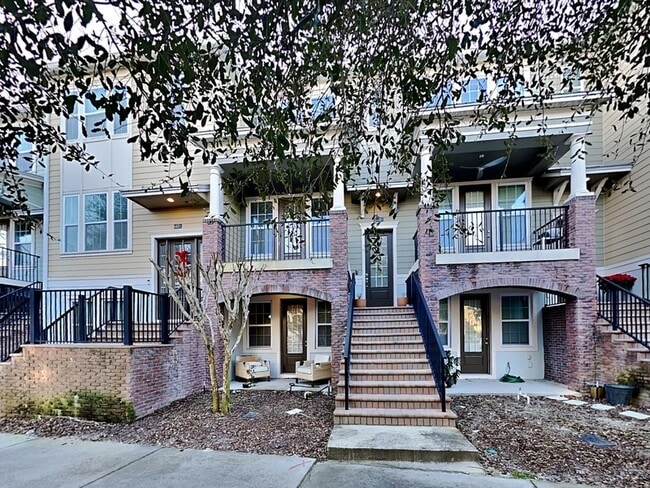 Building Photo - 56 Boardwalk Ave