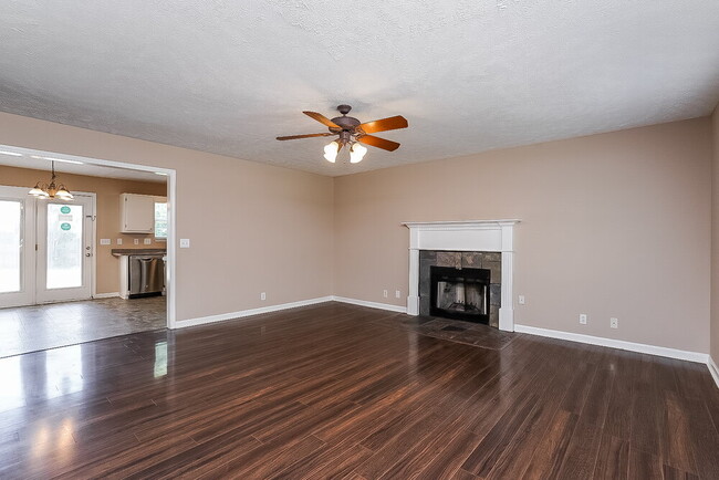 Photo - 2919 Weybridge Dr