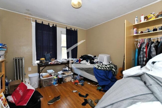 Photo - 219 N Harvard St