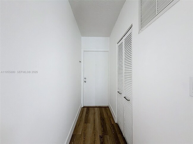 Photo - 2424 SE 17th St Unit 312B