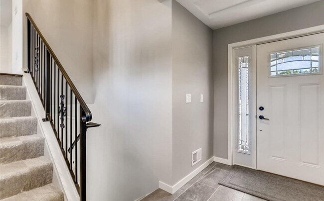 Photo - 5520 Lindsay St