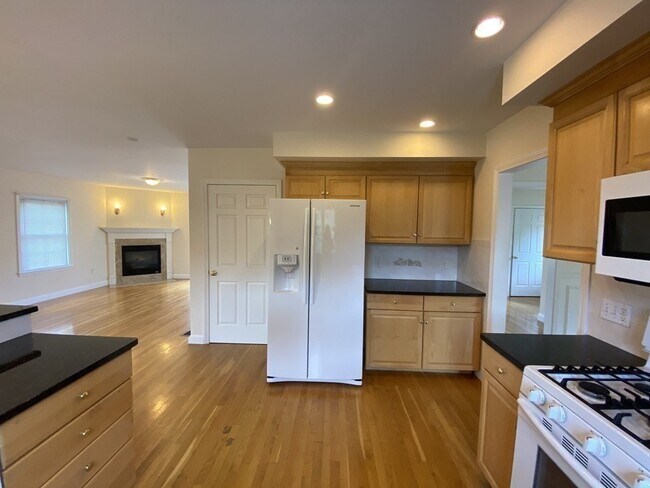 Photo - 378 Washington St Townhome