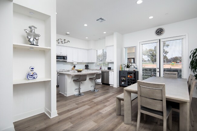 Photo - 1134 Sea Glass Way