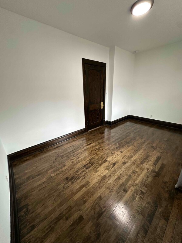 2535 N Linder Ave Unit 2F
