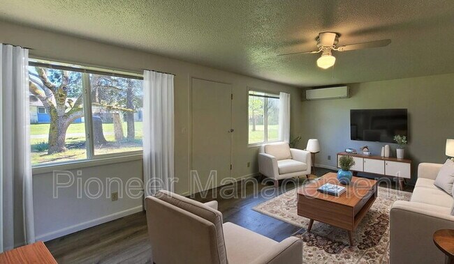 Photo - 303 E First Ave