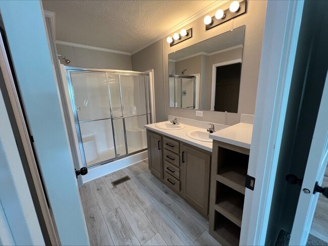 Photo - 207 Quail Ln