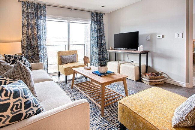 Photo - 996 Paisley Rd