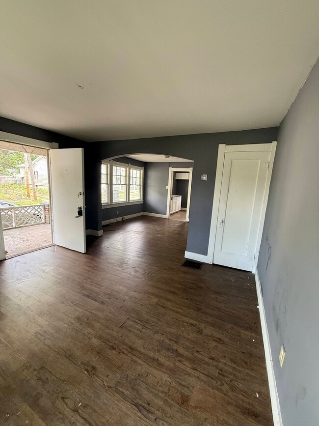 Photo - 328 N 18th St