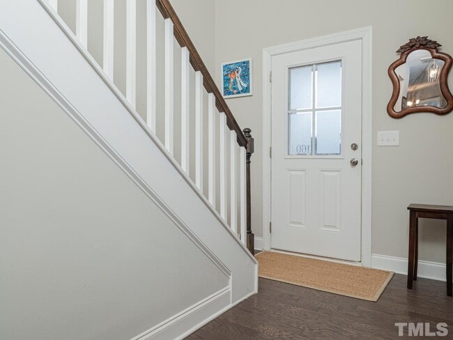 Entryway - 1604 Drift Falls Ln