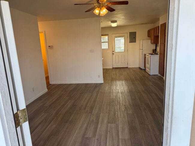 Photo - 1704 E 5th St Unit 1704