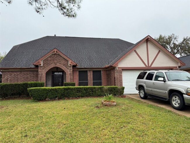 Building Photo - 16431 Canario Dr