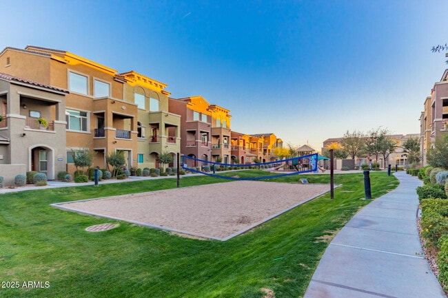 Photo - 240 W Juniper Ave