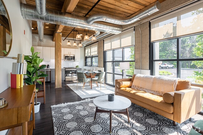 Bancroft Lofts