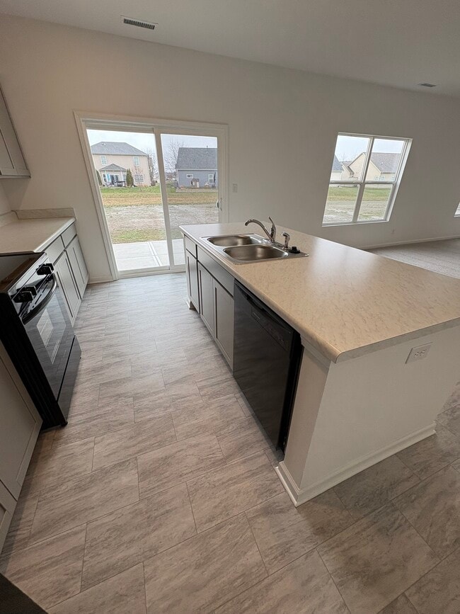 Photo - 1743 Creek Bed Ln