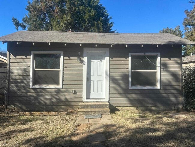 Building Photo - 3501 York St