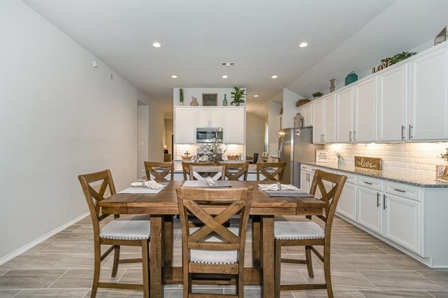 Photo - 4731 Creekside Hvn Trl