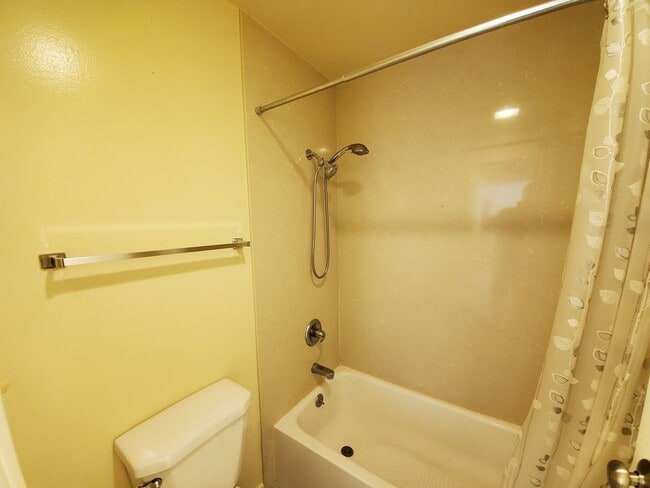 Photo - Southern Facing 1bd/ 1 bth apartment! Unit 315