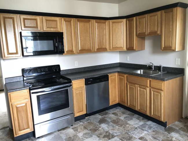 Building Photo - 729 Euclid Ave Rental