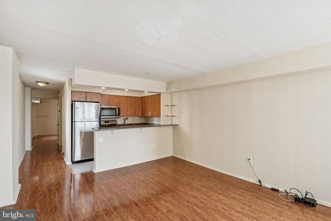 Photo - 1420 Locust St Unidad 28H-R