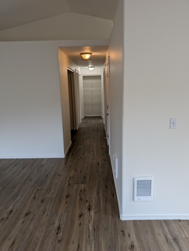 790 SE Kierra Pl