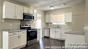 Photo - 6038 Sandwick Dr