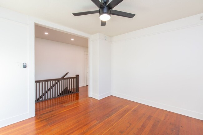 Photo - Charming 1-Bed/1-Bath Corner Unit One Block from the Heart of Barrio Logan! Unidad 2214