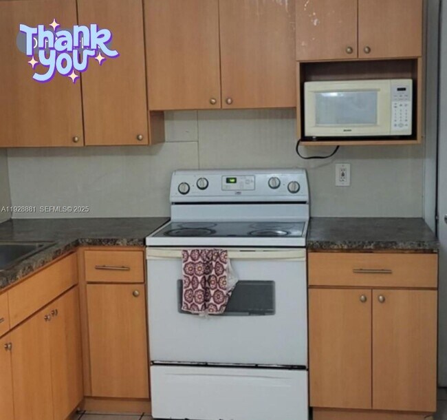 Photo - 2245 NW 3rd St Unit B