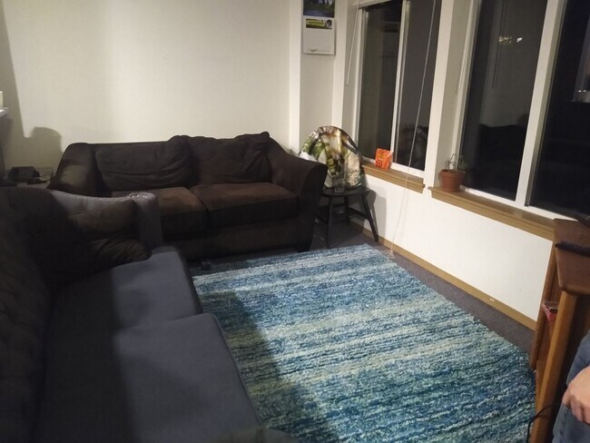 Photo - Preleasing, 4 Bedroom Townhouse Just Minutes from WWU with Yard and Deck!