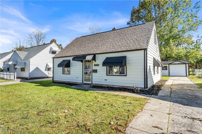 Building Photo - 23198 Gay St