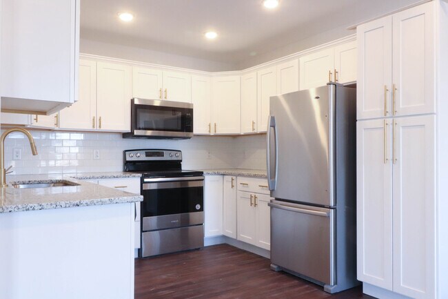 Photo - 4 Montvale Ave Apartments Unit 302