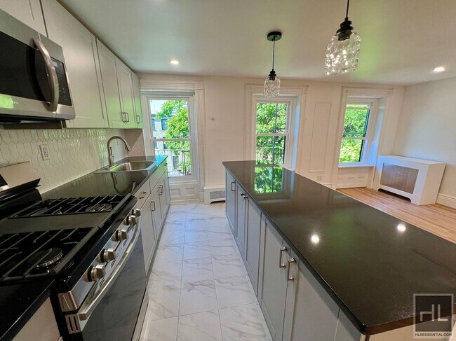Photo - 2BR 1BA Classic Details Top Floor Brownstone w/ New Modern Finish on Preserved Bedstuy Block Unit 3
