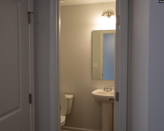 Photo - 1062 Begonia Dr