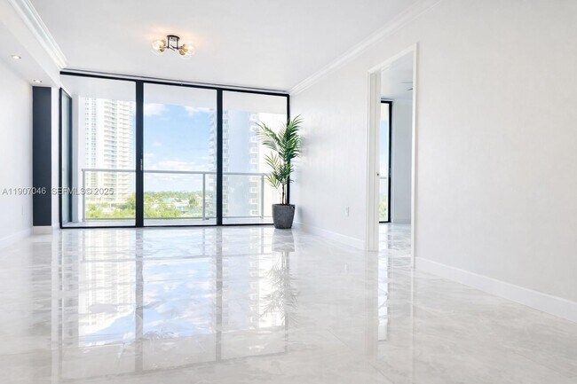 Photo - 3731 N Country Club Dr Unit 622