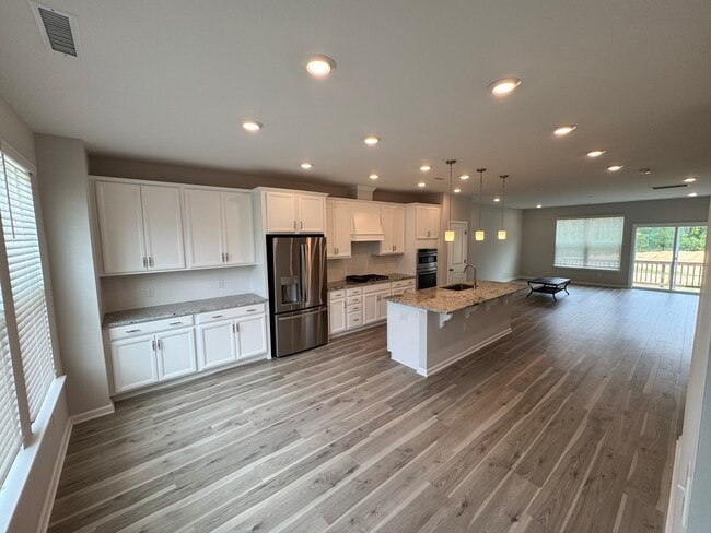 Photo - 1049 Manorhaven Dr