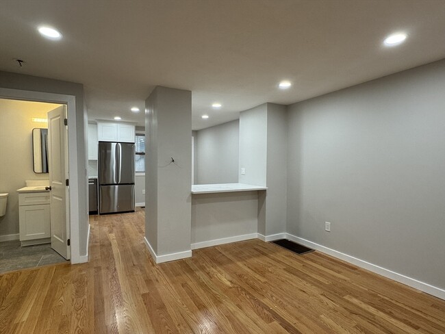 Photo - 41 Ashford St Townhome