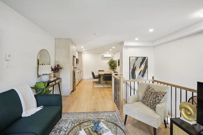Photo - 2110 Rue Bercy Unit SI ID1569624P