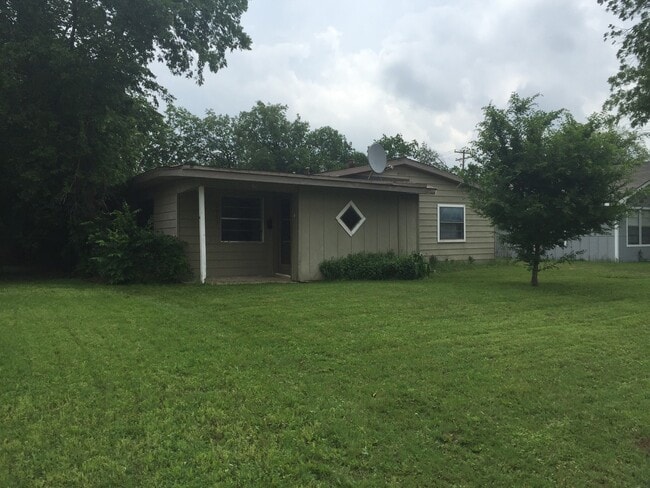 Photo - 2906 Birch Park Dr House