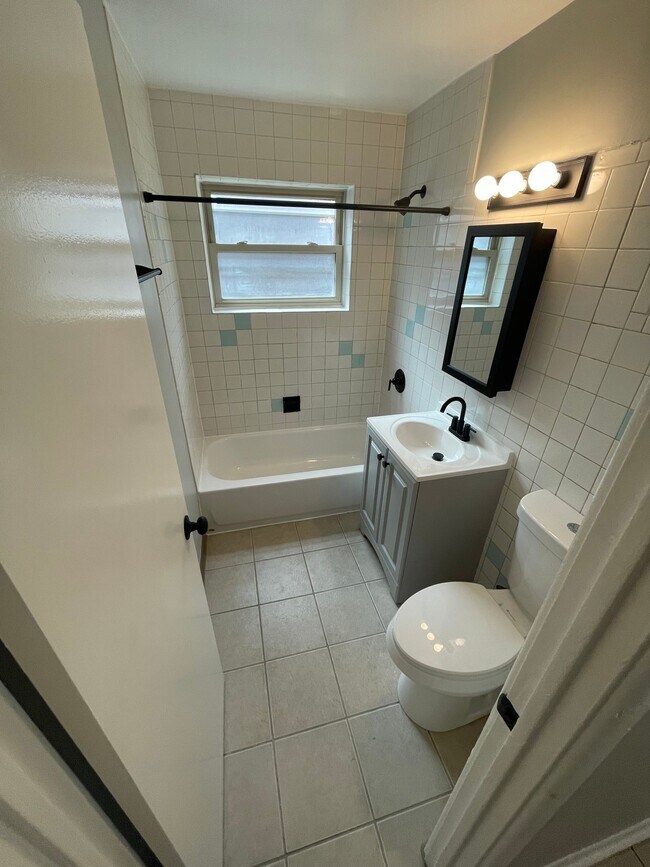 Photo - 7661 S Coles Ave Unit 2B