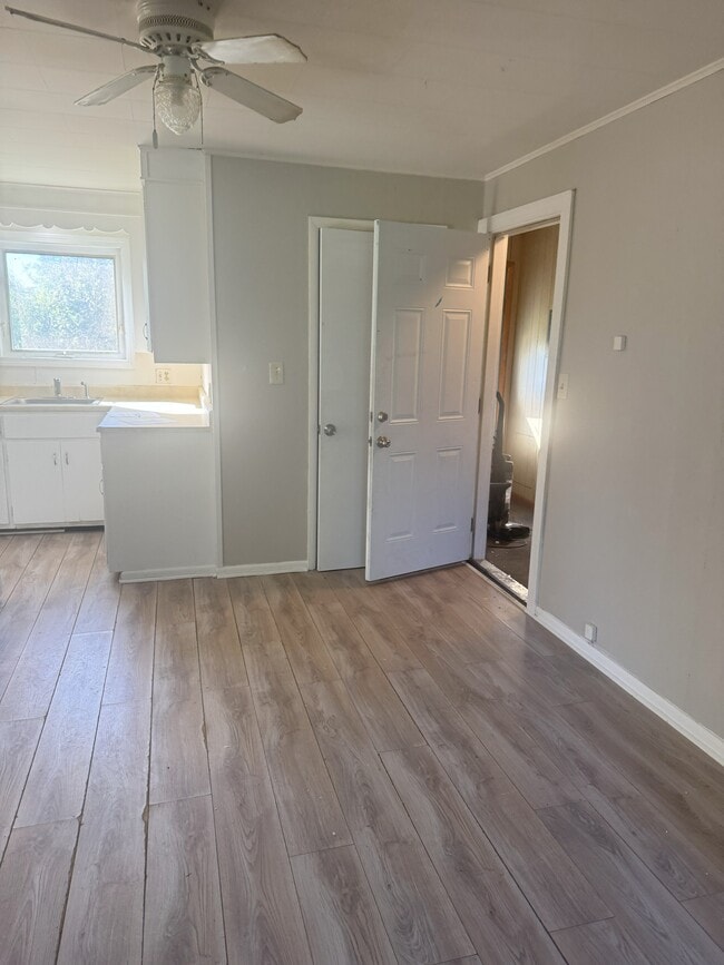 Photo - Brigham Road Unit 3