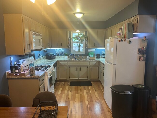 Photo - 12133 W Bluemound Rd