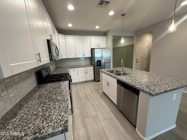 Photo - 20645 N Gardenia Rd