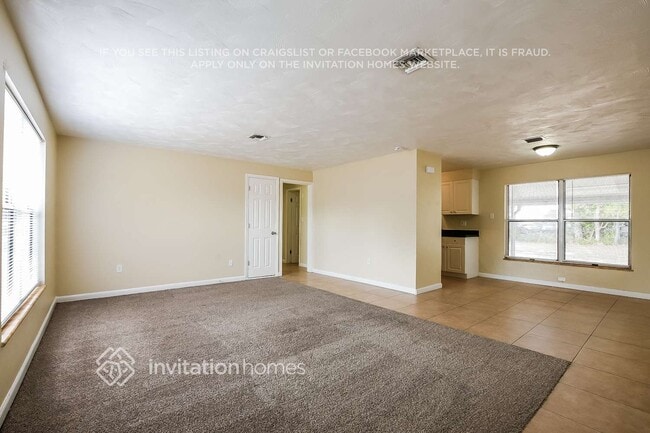 Photo - 411 W Charlotte Ave