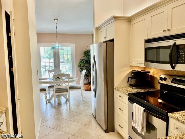 Photo - 853 Tanbark Dr Unidad 203